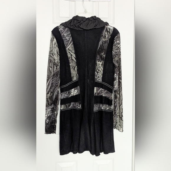 Womens (L) Black&Gray Front-Zip Cardigan w/Ruched V-Neck Collar & Sheer Sleeves - Picture 6 of 14